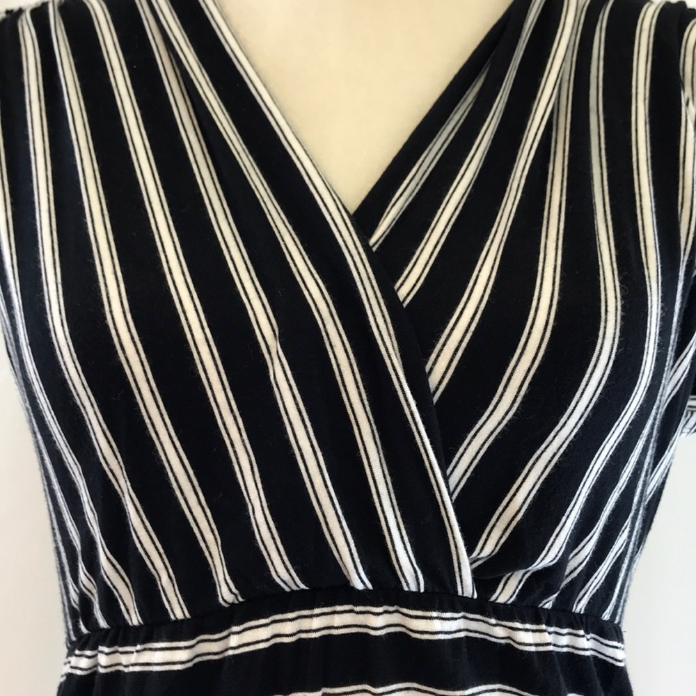 Motherhood Maternity Striped Sleeveless Shirt - Picture 5 of 6